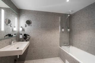 Superior Badezimmer
