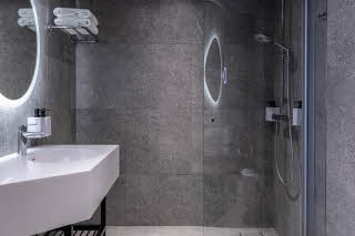 Badezimmer des Familienzimmer für Vier