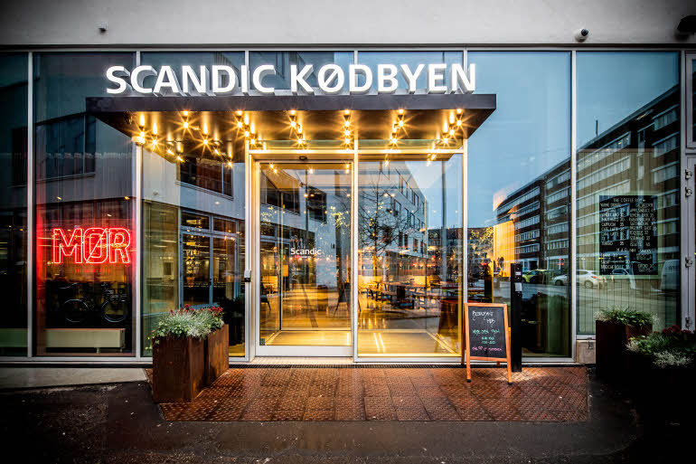 Fassade - Eingang im Scandic Kødbyen