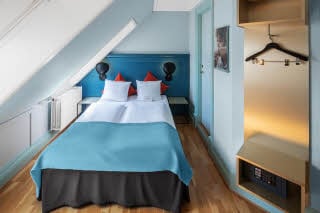 Überblick Queen Site Bett im Economy Zimmer