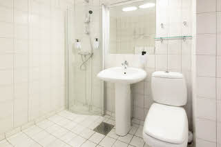 Badezimmer im Scandic Valdres